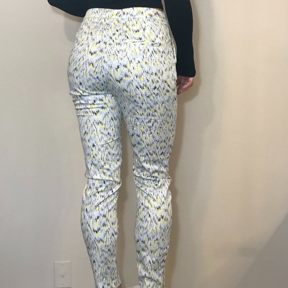 Zara Basic Blue & Yellow Multicolor Form Fit Pants - Picture 3 of 9